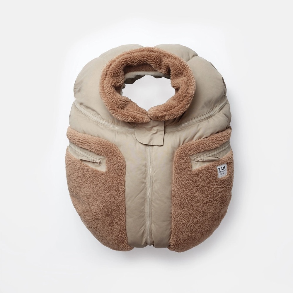 NWT! 7am Enfant CAR SEAT COCOON - CAPPUCCINO APPLIQUÉ
